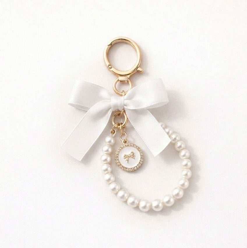 Charm Pearl Bow